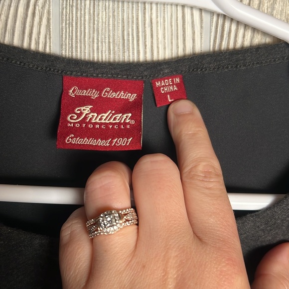 Indian Motorcycle T Shirt Women's Large Gray Long Sleeve - Picture 3 of 6